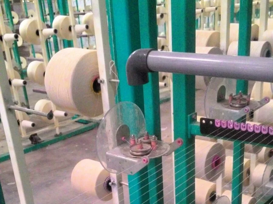 Overhead travelling cleaner - for weaving units - Bus bar travelling cleaner